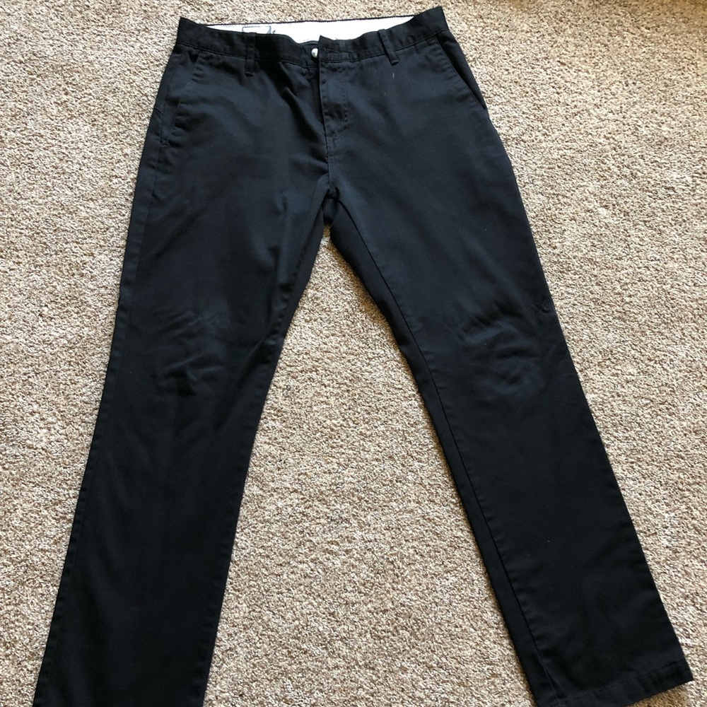 32 X 32 Black Volcom pants